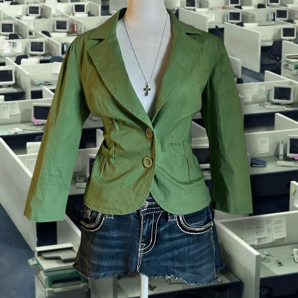 snatched vintage fit muted green structured blazer top